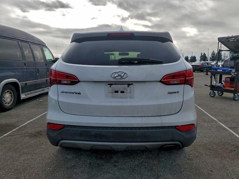 Фото 6 - HYUNDAI SANTA FE