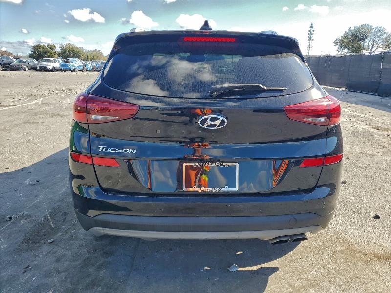 Фото 6 - HYUNDAI TUCSON