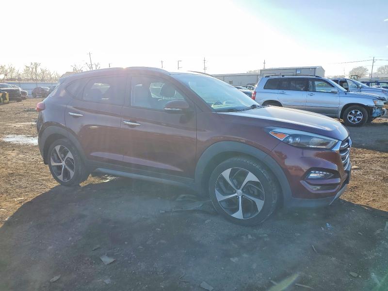 Фото 4 - HYUNDAI TUCSON