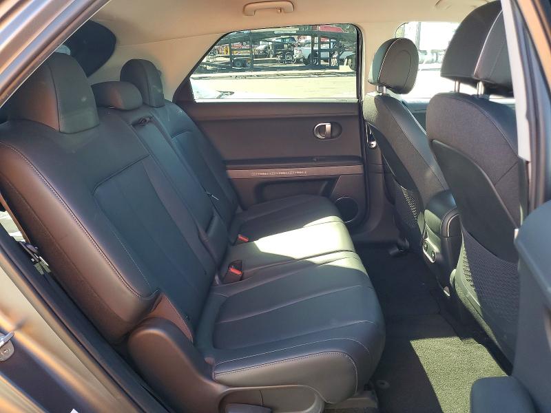 Фото 11 - HYUNDAI IONIQ