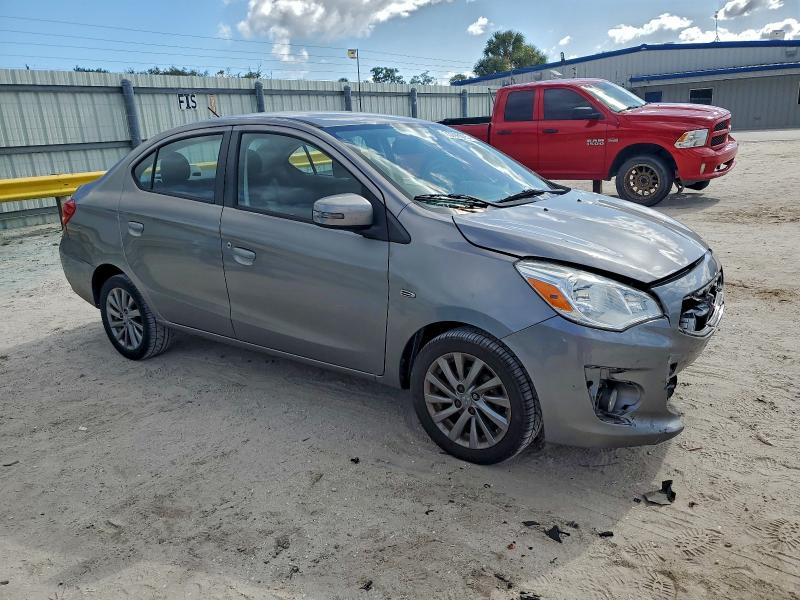 Фото 4 - MITSUBISHI MIRAGE