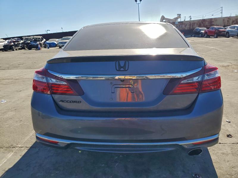 Фото 6 - HONDA ACCORD