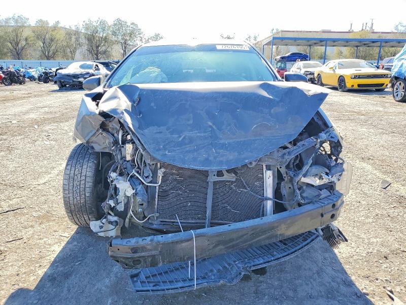 Фото 5 - TOYOTA COROLLA