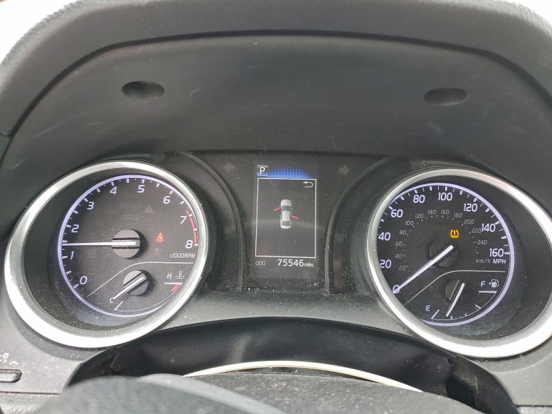 Фото 9 - TOYOTA CAMRY