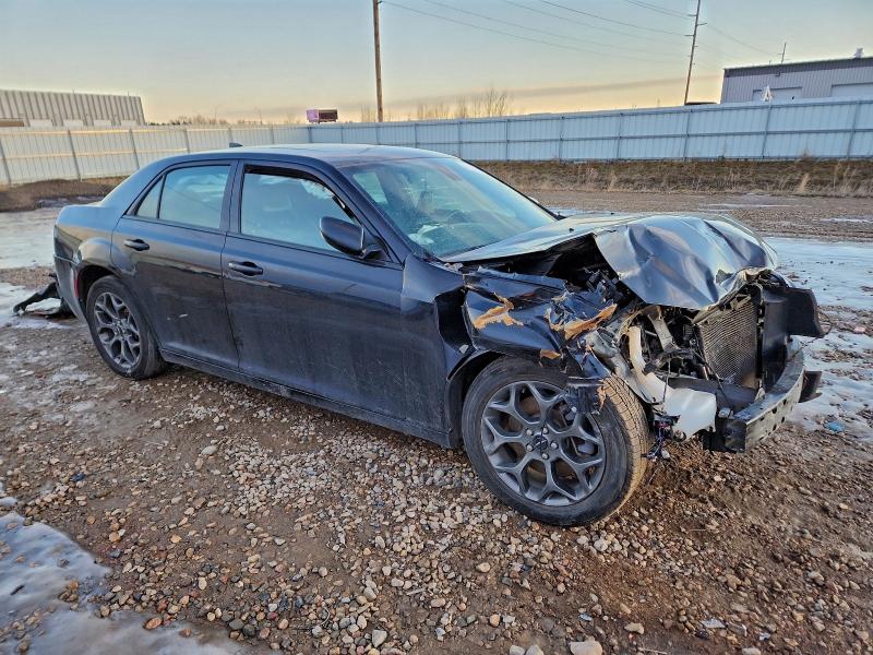 Фото 4 - CHRYSLER 300