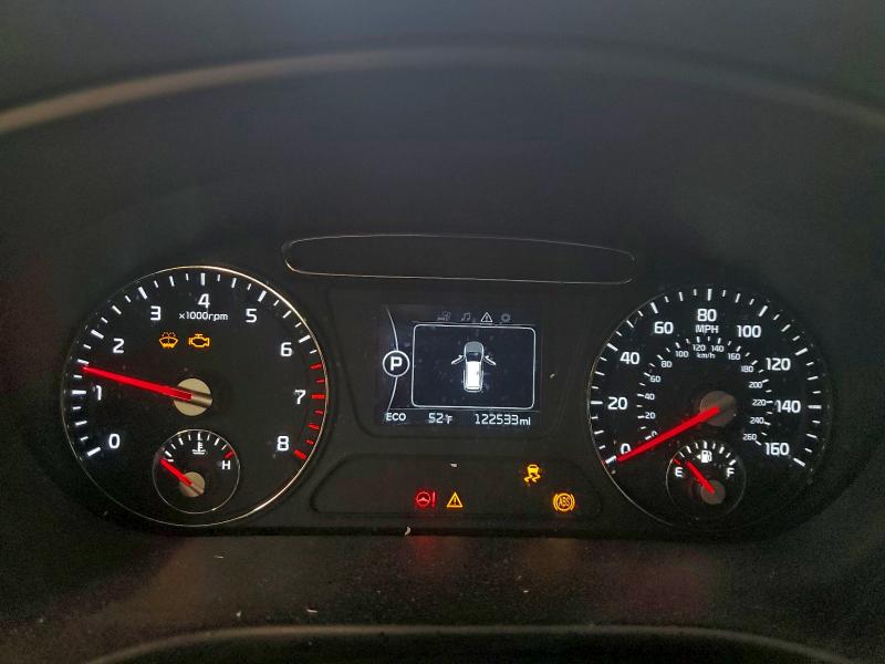 Фото 9 - KIA SORENTO