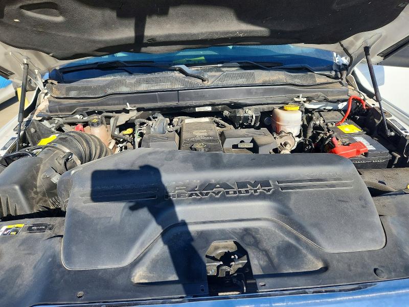 Фото 11 - RAM 2500