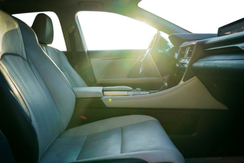 Фото 5 - LEXUS RX350