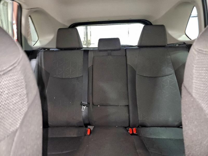 Фото 10 - TOYOTA RAV4