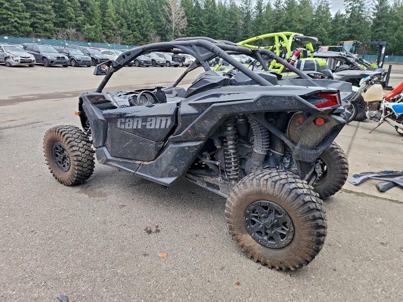 CAN-AM MAVERICK X 2017