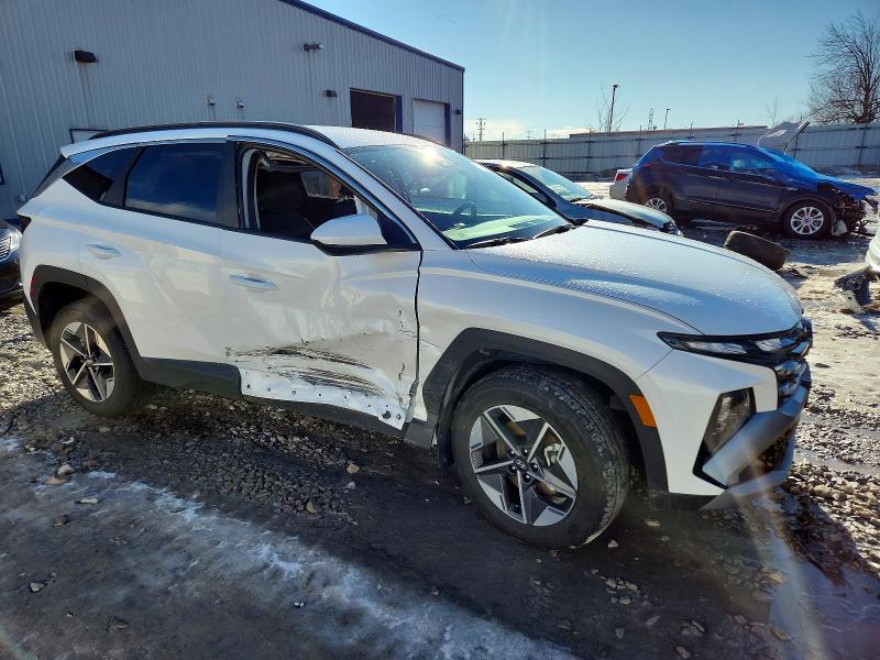 Фото 4 - HYUNDAI TUCSON