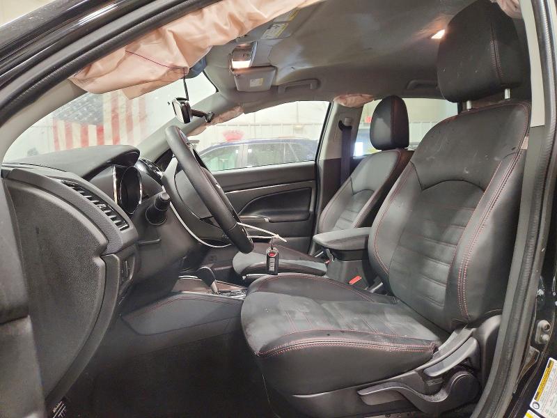 Фото 7 - MITSUBISHI OUTLANDER