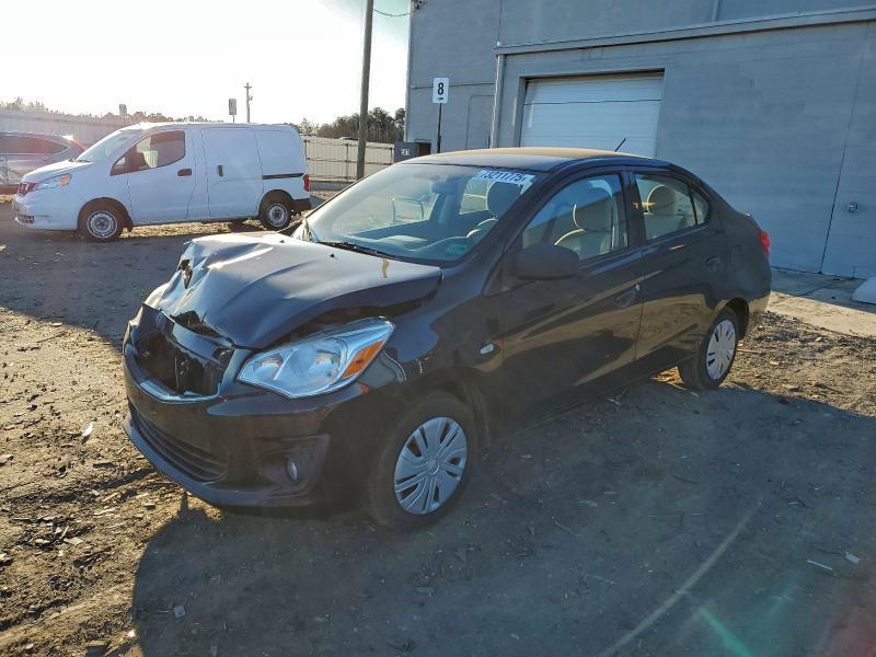 Фото 1 - MITSUBISHI MIRAGE