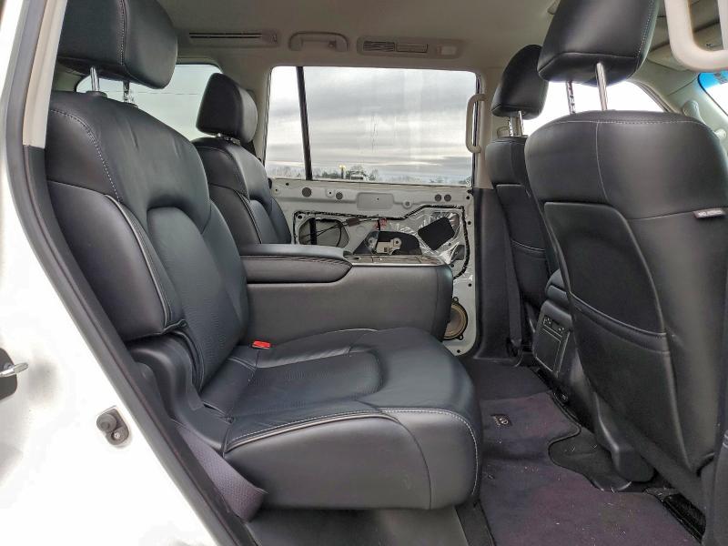 Фото 11 - INFINITI QX80