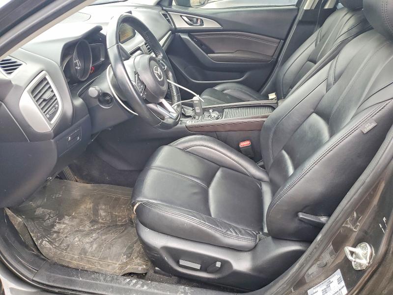 Фото 7 - MAZDA 3