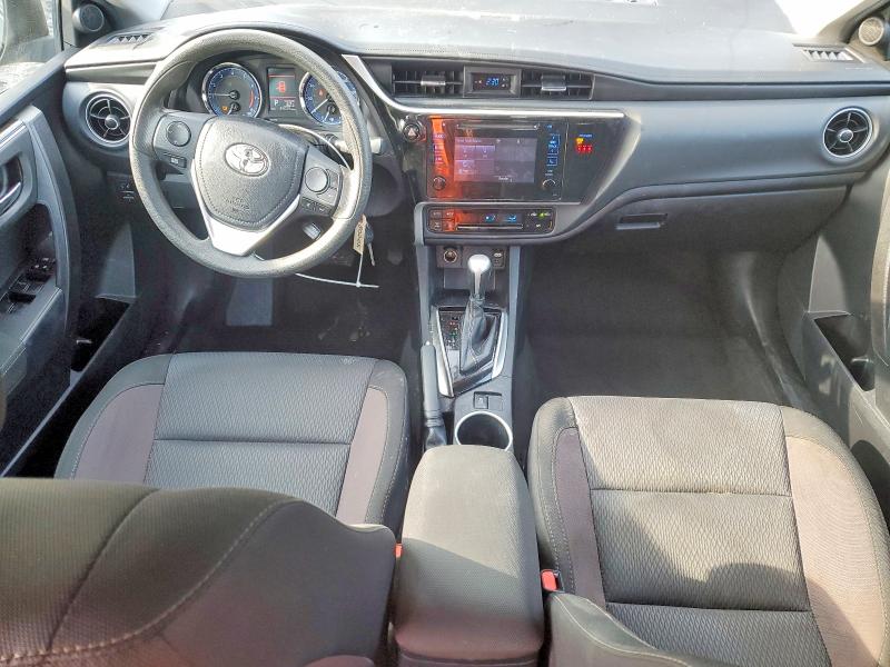 Фото 8 - TOYOTA COROLLA