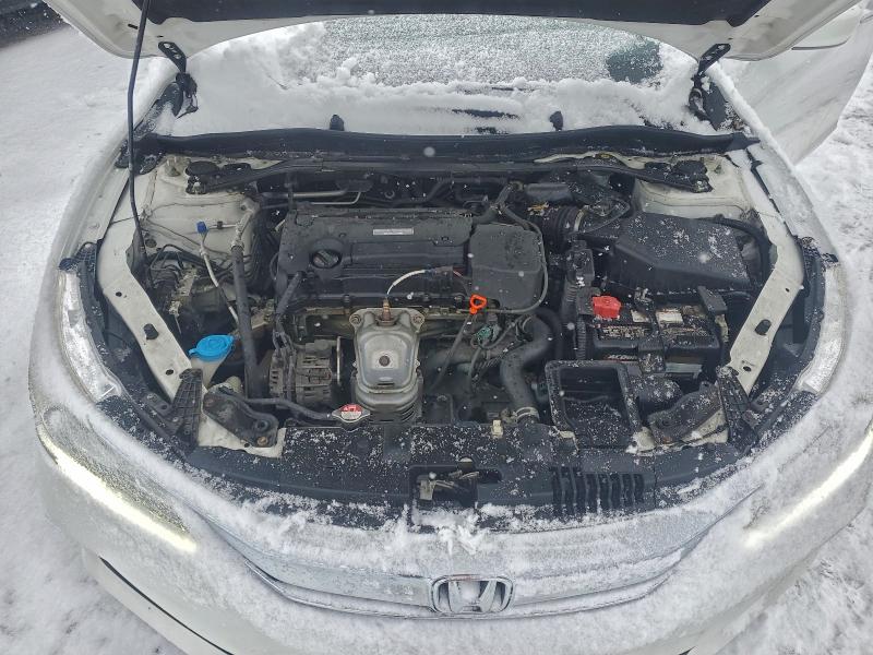 Фото 11 - HONDA ACCORD