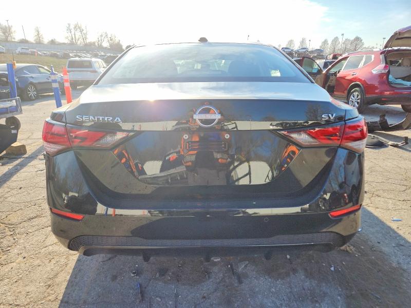 Фото 6 - NISSAN SENTRA