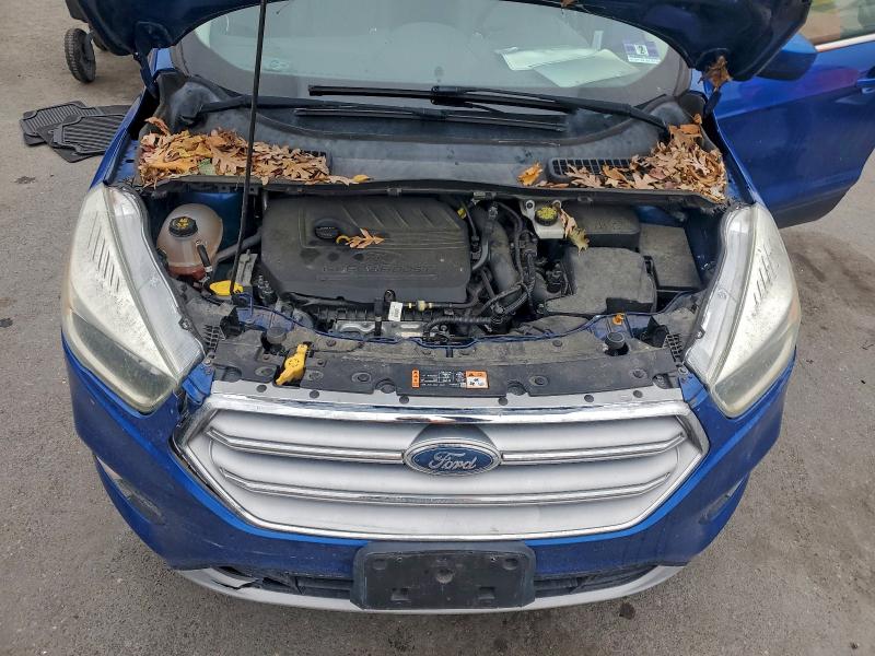 Фото 12 - FORD ESCAPE