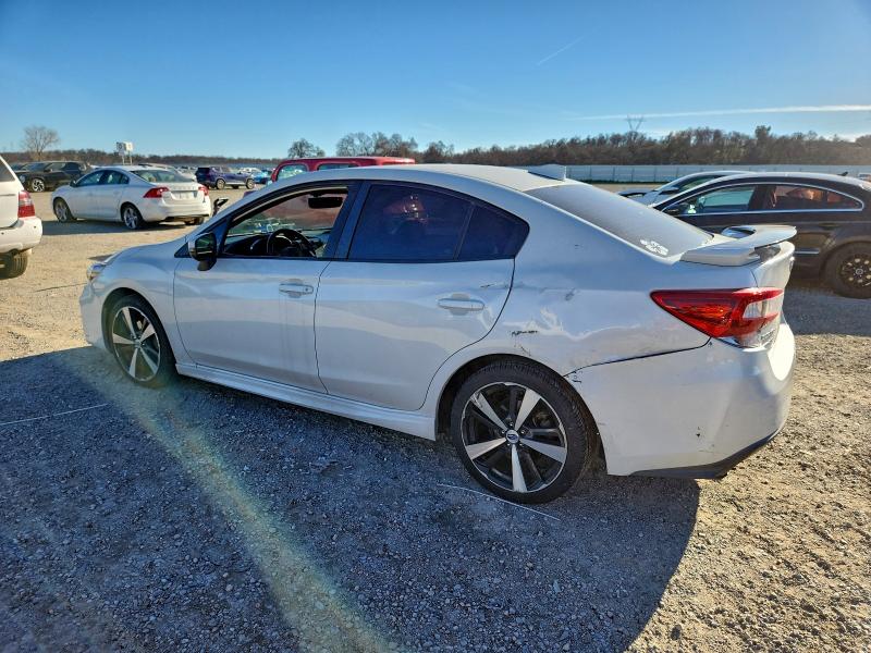 Фото 2 - SUBARU IMPREZA