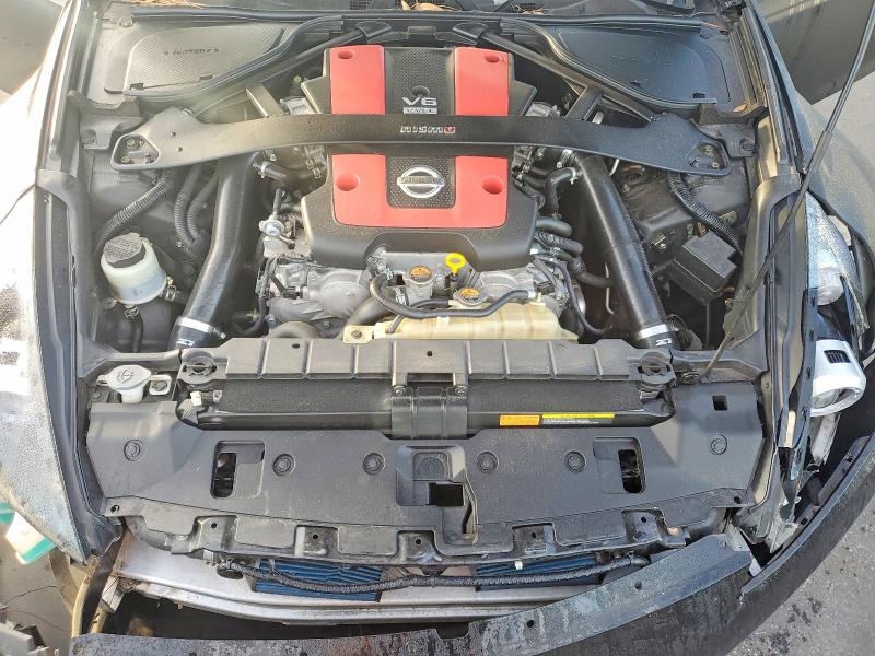 Фото 11 - NISSAN 370Z