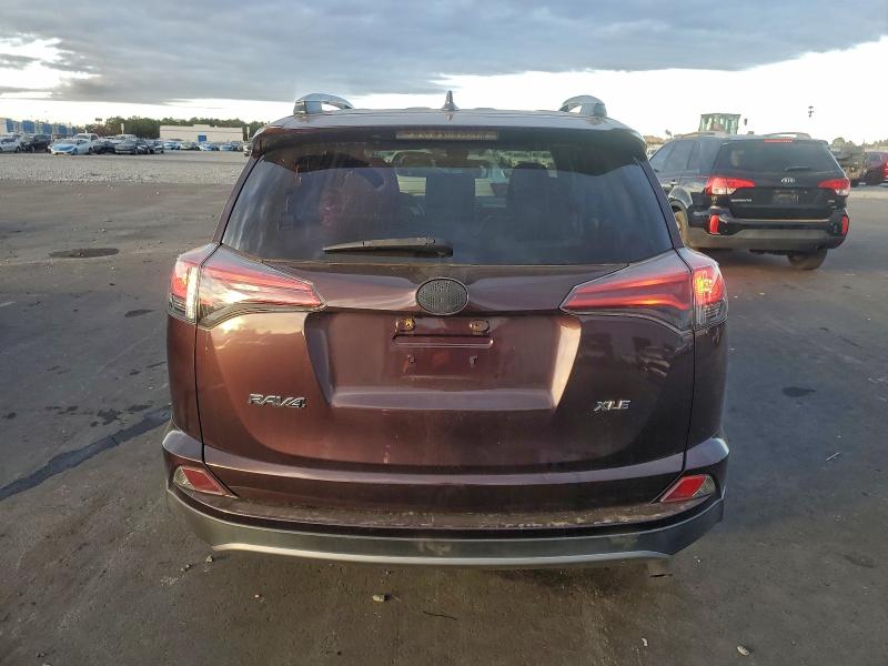 Фото 6 - TOYOTA RAV4