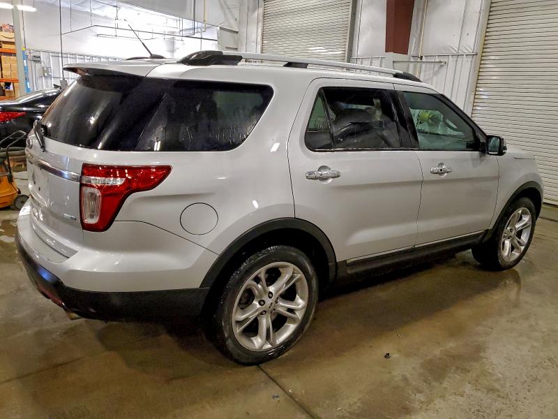 Фото 3 - FORD EXPLORER