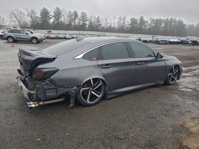 Фото 3 - HONDA ACCORD