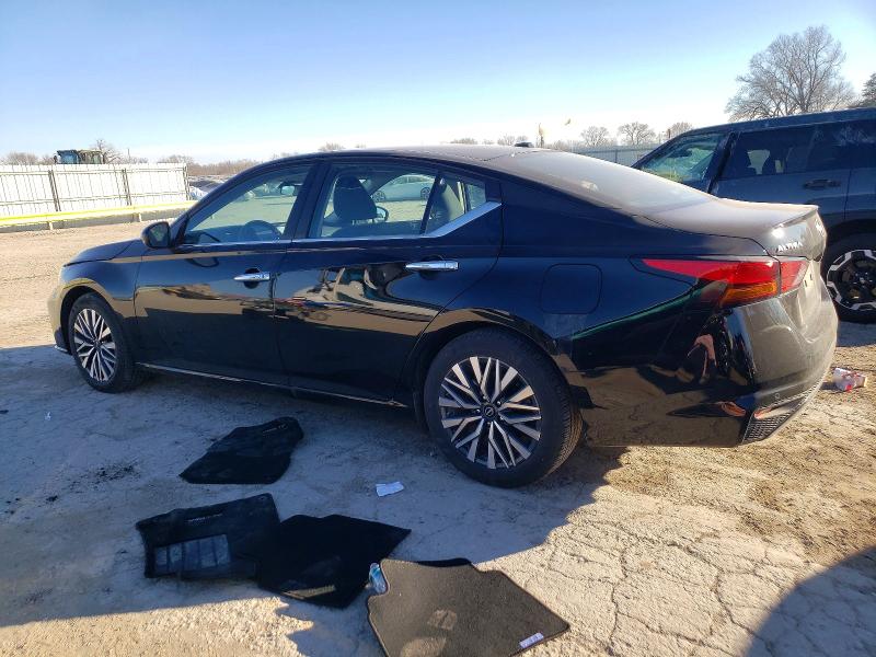 Фото 2 - NISSAN ALTIMA