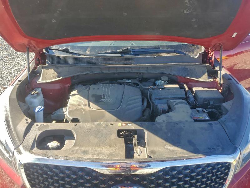 Фото 11 - KIA SORENTO