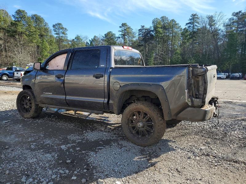 Фото 2 - TOYOTA TUNDRA