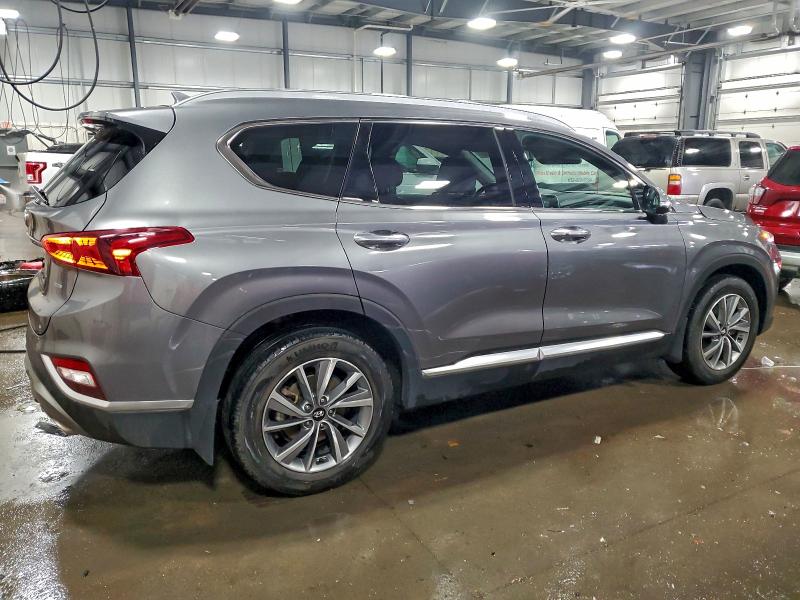 Фото 3 - HYUNDAI SANTA FE