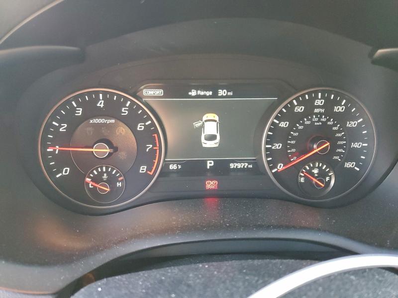 Фото 9 - KIA STINGER