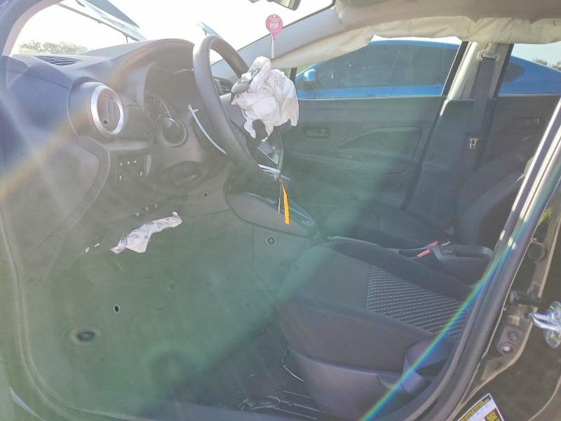 Фото 7 - NISSAN VERSA