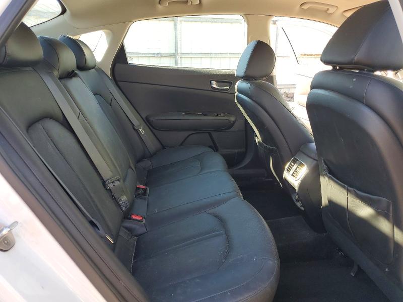 Фото 10 - KIA OPTIMA