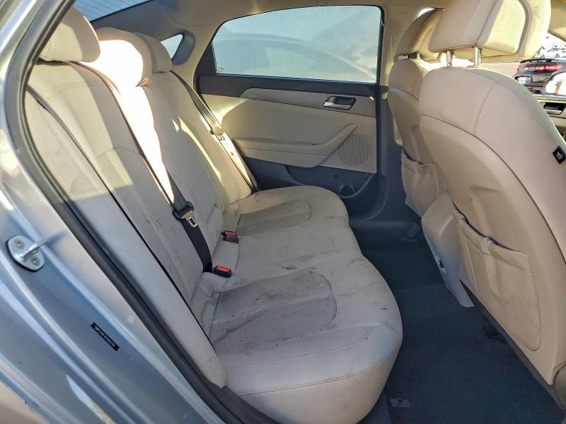 Фото 10 - HYUNDAI SONATA