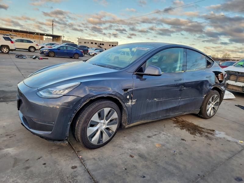 Фото 1 - TESLA MODEL Y