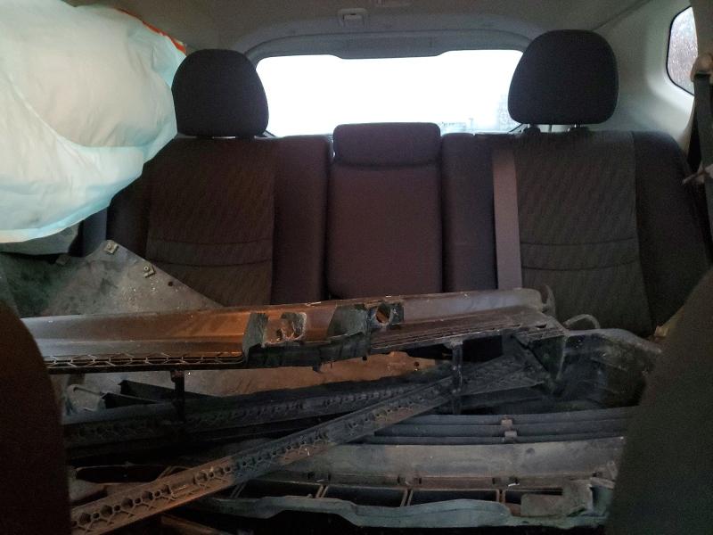 Фото 10 - NISSAN ROGUE