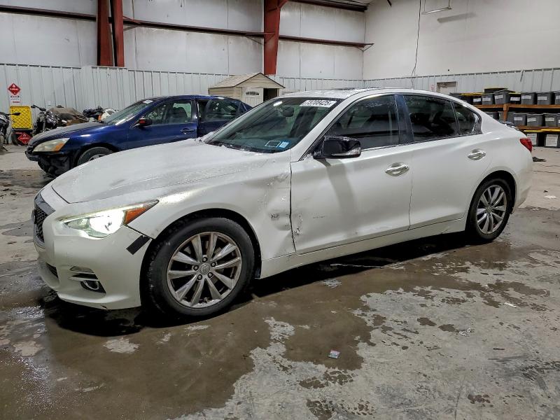 Фото 1 - INFINITI Q50