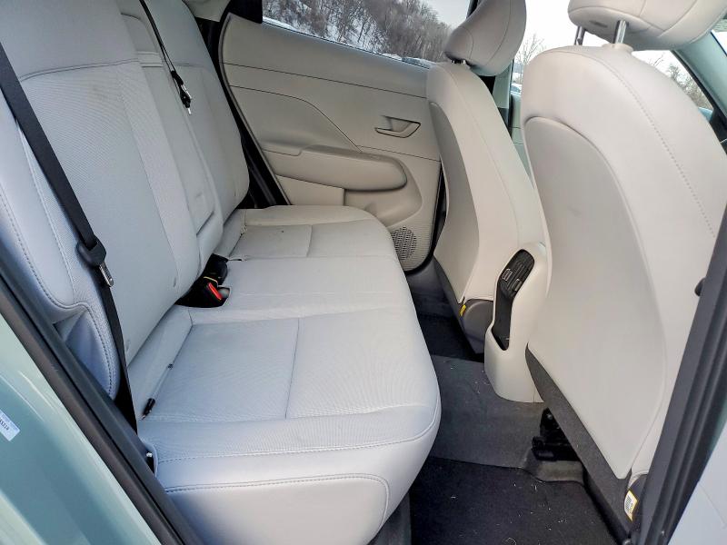 Фото 11 - HYUNDAI KONA