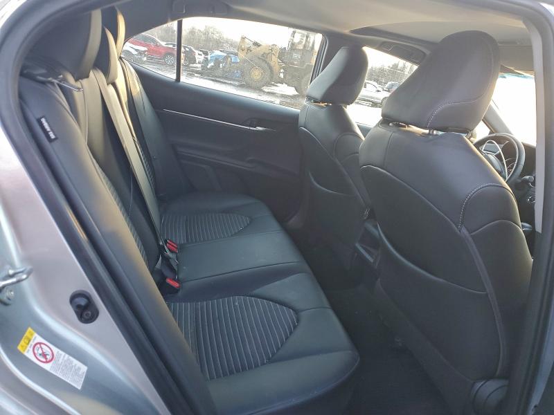 Фото 10 - TOYOTA CAMRY