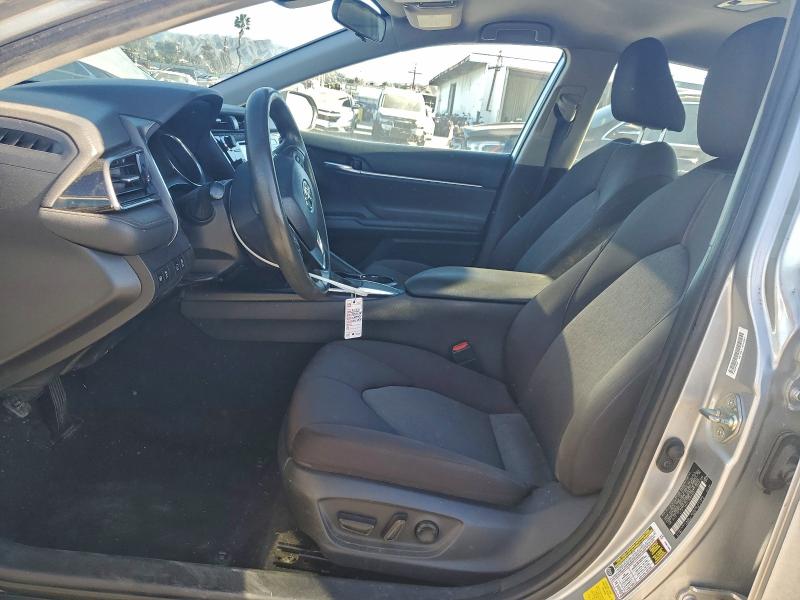 Фото 7 - TOYOTA CAMRY