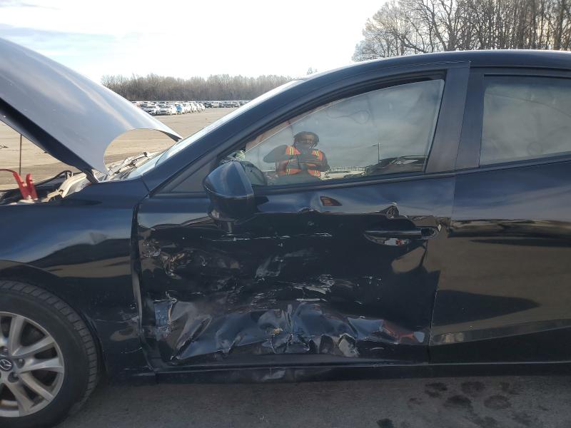 Фото 7 - MAZDA 3