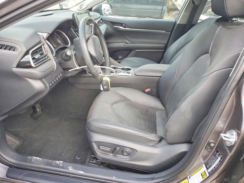 Фото 7 - TOYOTA CAMRY