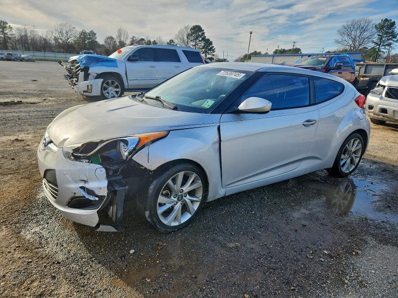 Фото 1 - HYUNDAI VELOSTER