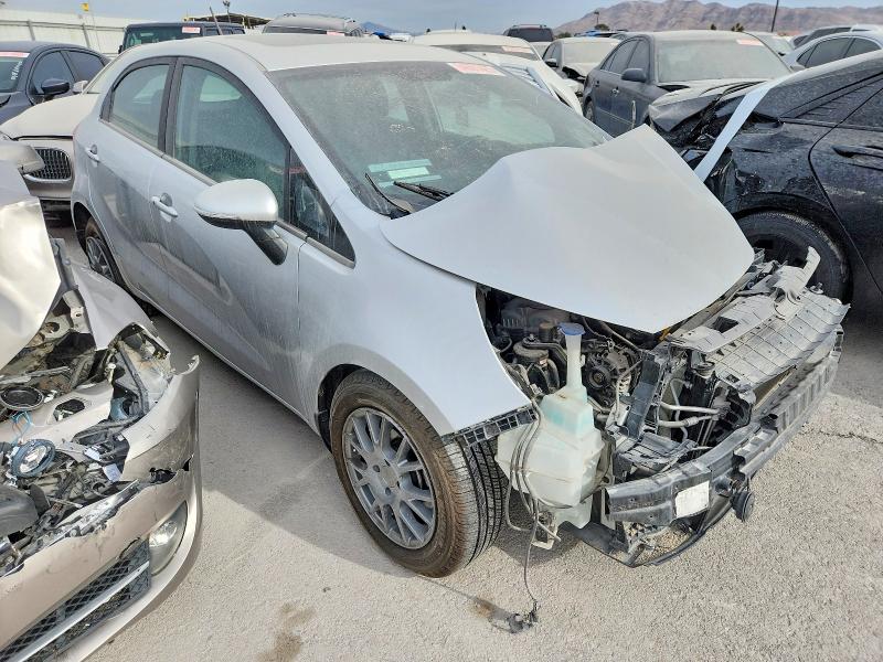 Фото 4 - KIA RIO