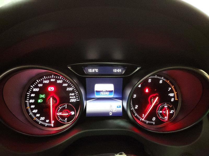 Фото 9 - MERCEDES-BENZ GLA-CLASS