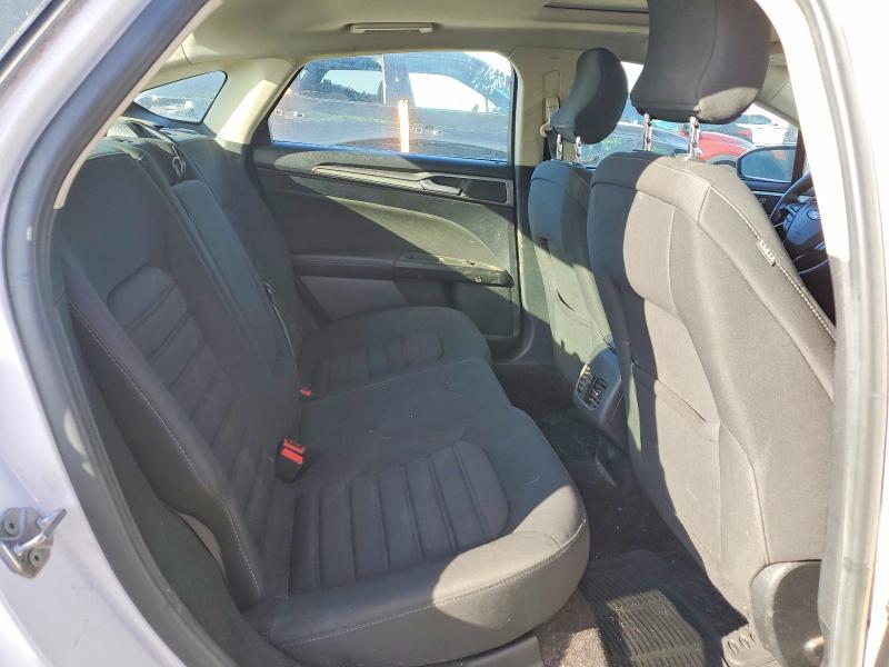 Фото 10 - FORD FUSION