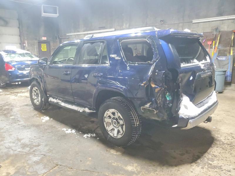 Фото 2 - TOYOTA 4RUNNER