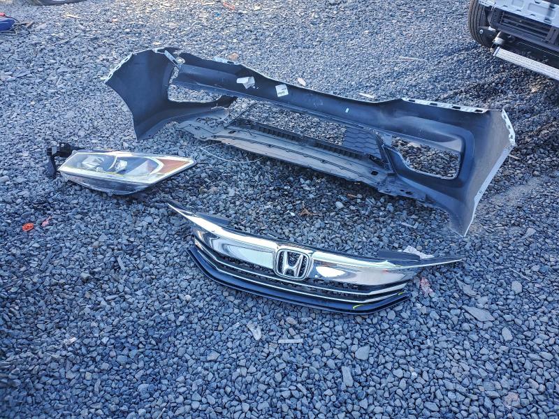 Фото 12 - HONDA ACCORD